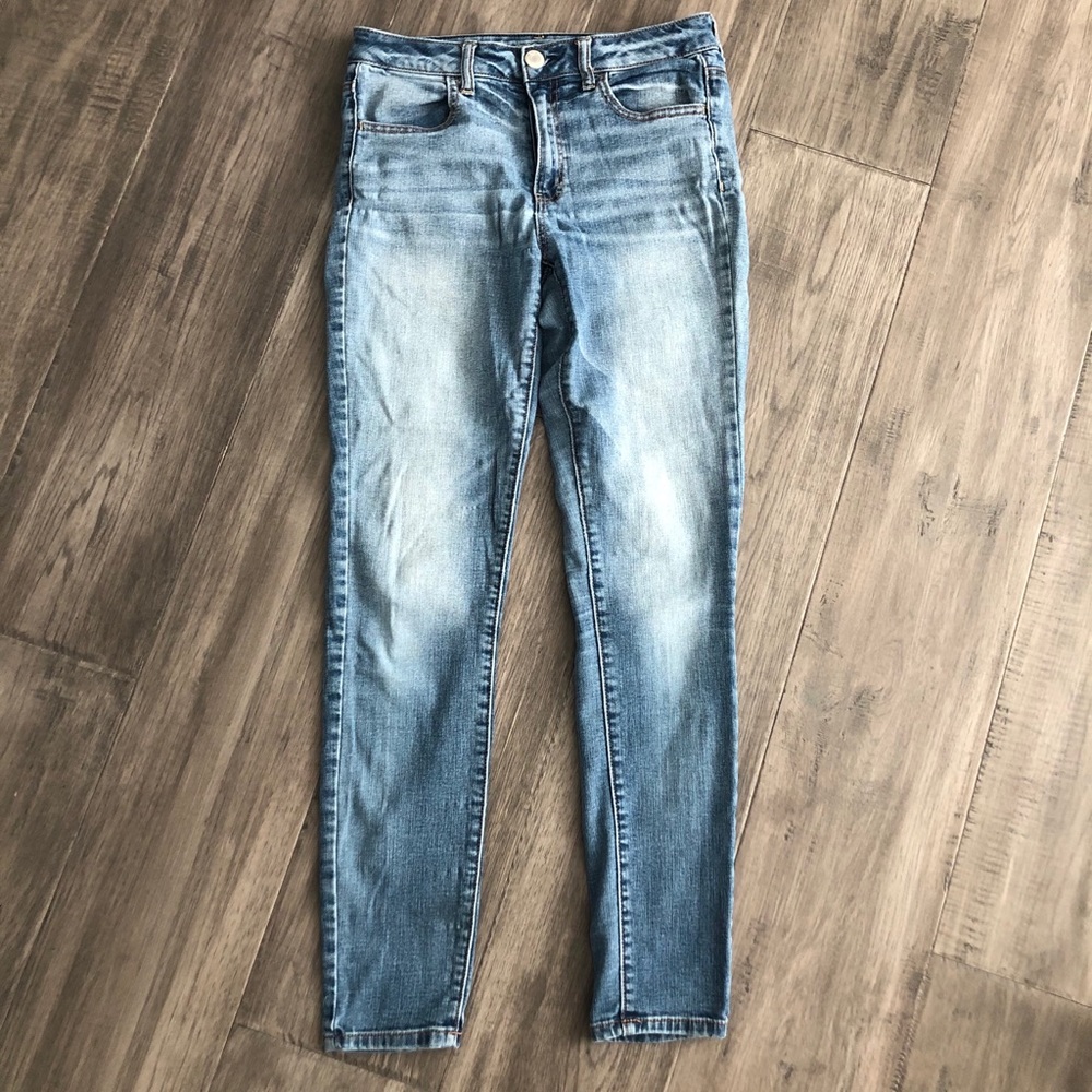 Light jeans